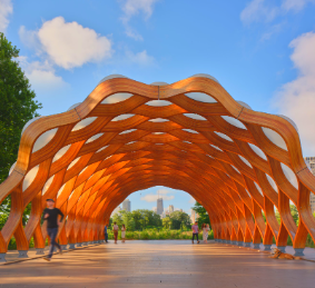 IQ Limousine | Limo Service Chicago, Airport Transfers 48 Lincoln Park & Lakeview